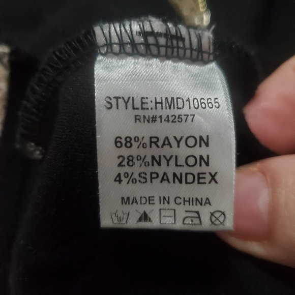 Haute Monde Black and Champagne Midi Fitted Dress - Picture 5 of 9